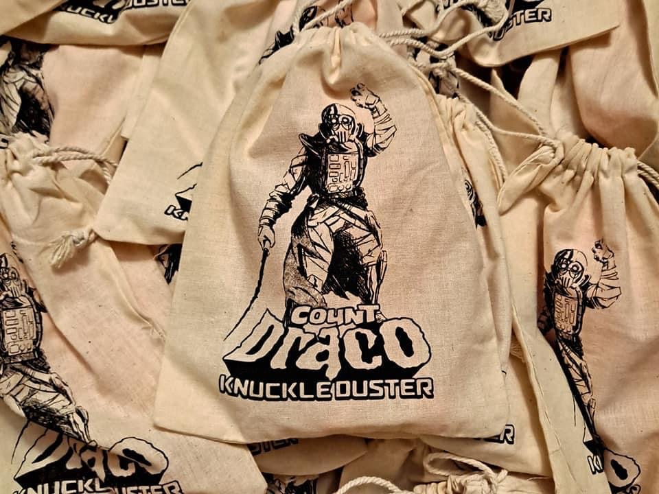 TRACKER COLLECTIBLES | Tracker collectibles | Scout Comics TRACKER COLLECTIBLES | Tracker collectibles | Scout Comics